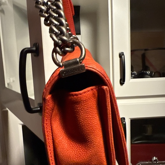 Chanel Boy Medium Red Caviar silver hardware - Picture 5 of 10